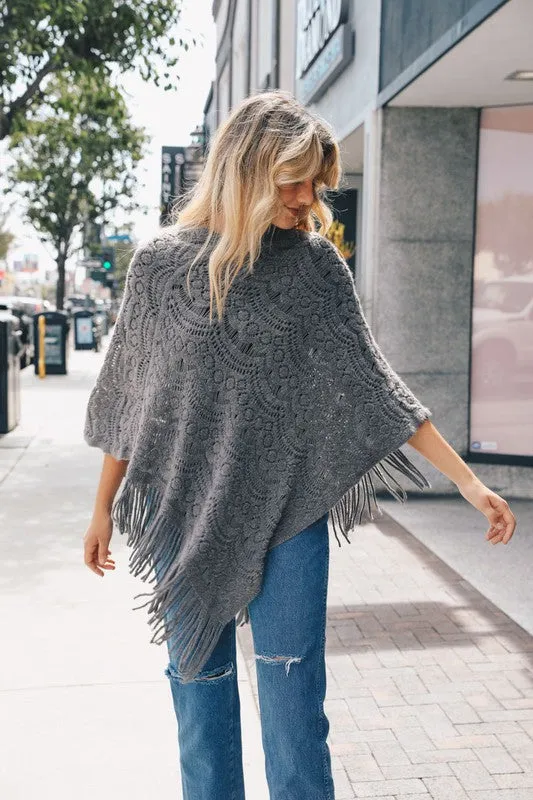 BOHEMIAN PONCHO (GRAY)