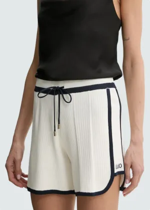 SHORT WHITE