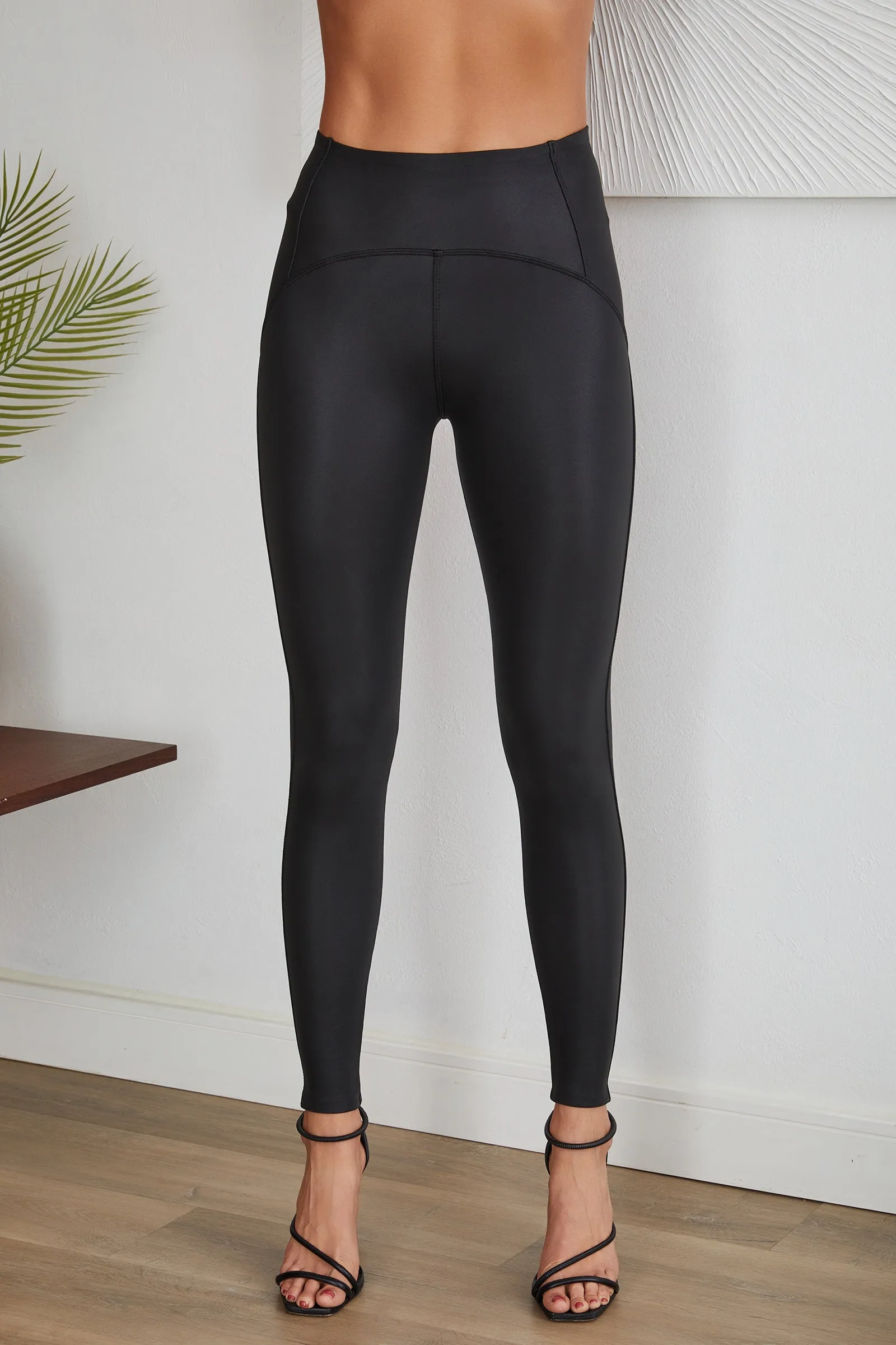 The Textured Motion Legging