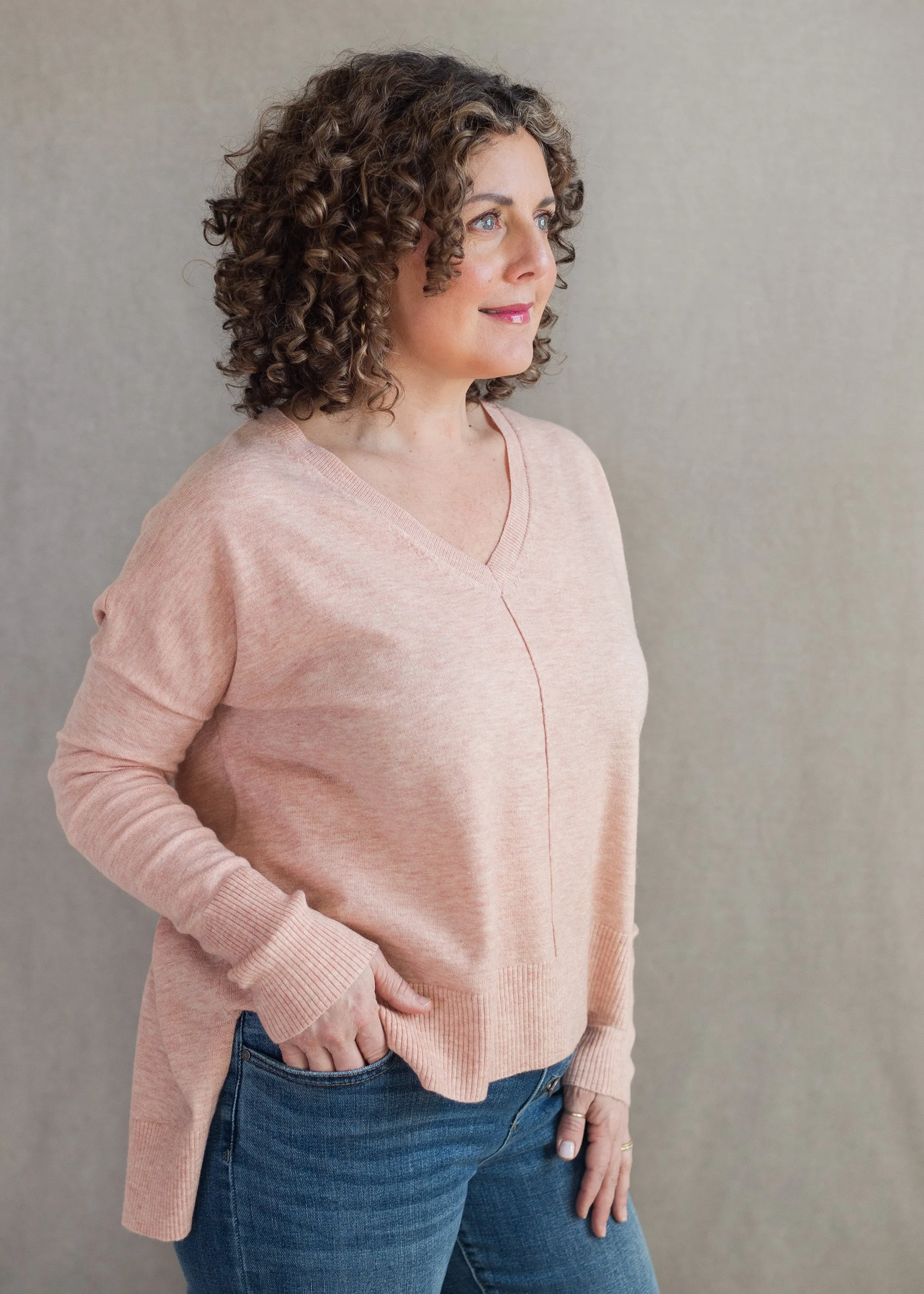 Wagner V-Neck Sweater in Pearl Pink | Kerisma